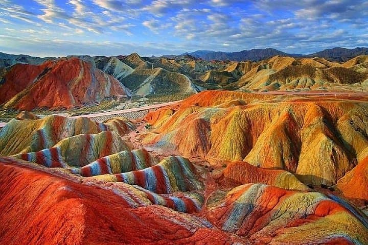 Rainbow Mountain + Red Valley by ATV